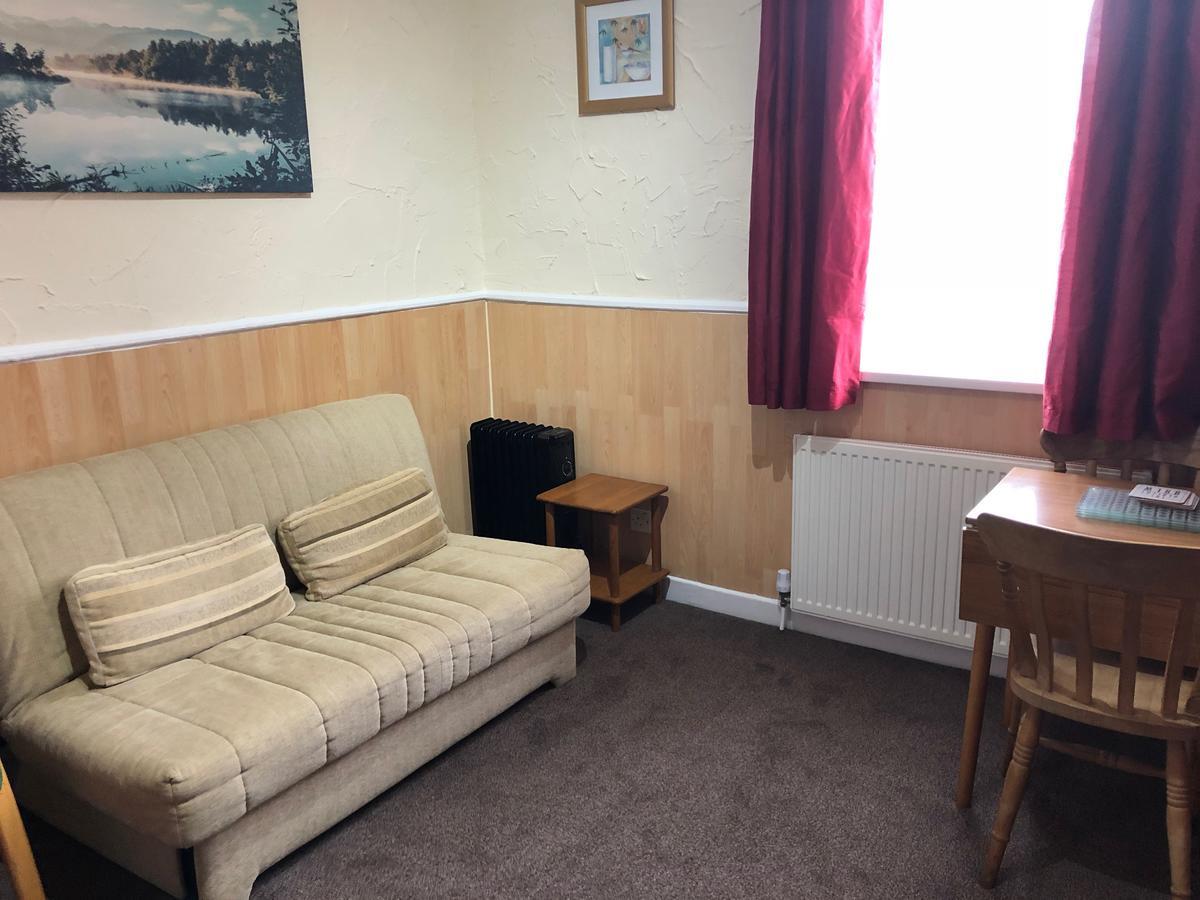 Apartment Lindisfarne - Families & Couples Only Blackpool